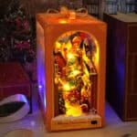 Book Nook Joyeux Noel