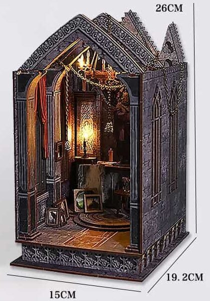 Book Nook Prière nocturne silencieuse