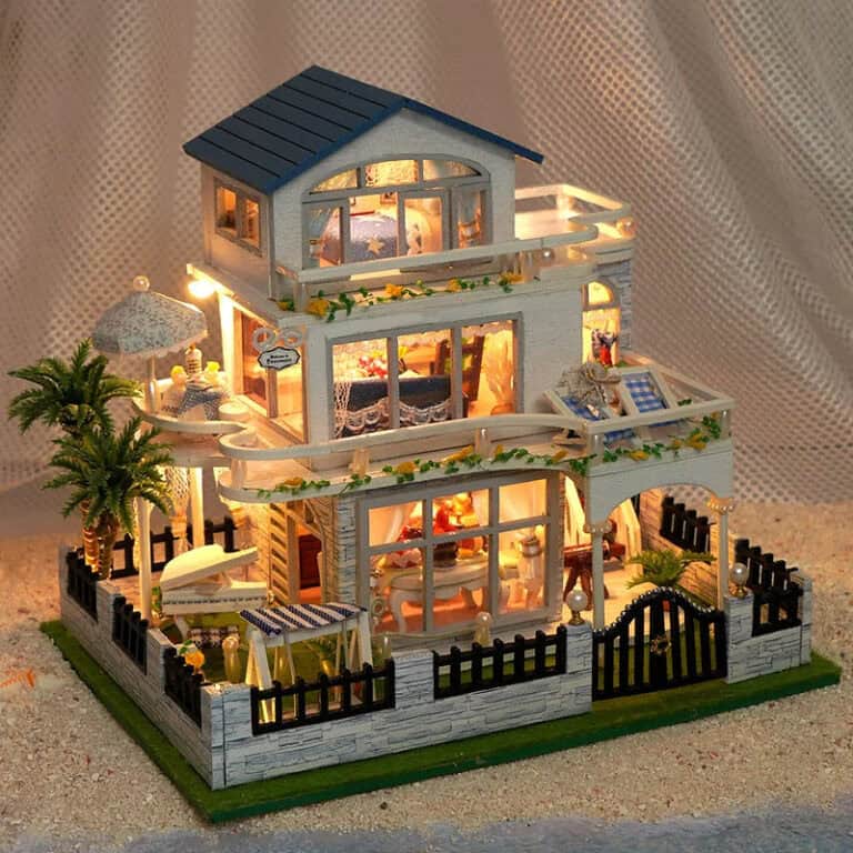 Maquette Mini villa au bord de la mer en bois