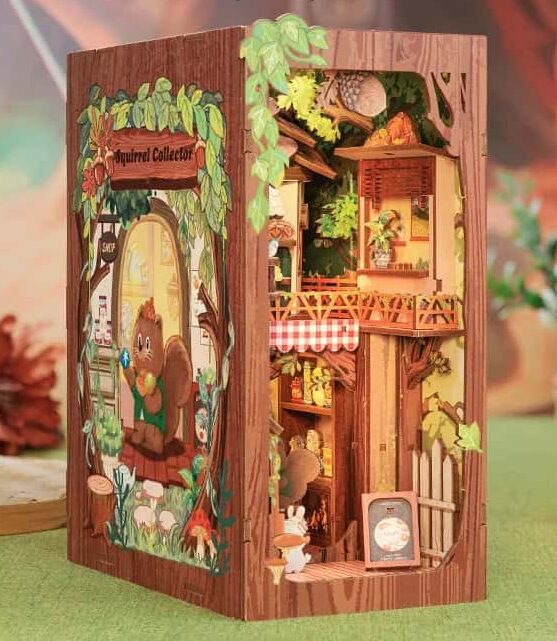 Book Nook Collectionneur d'écureuil