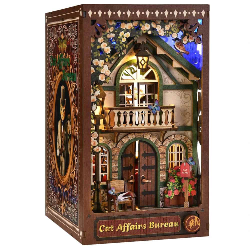 Book Nook Bureau des affaires félines