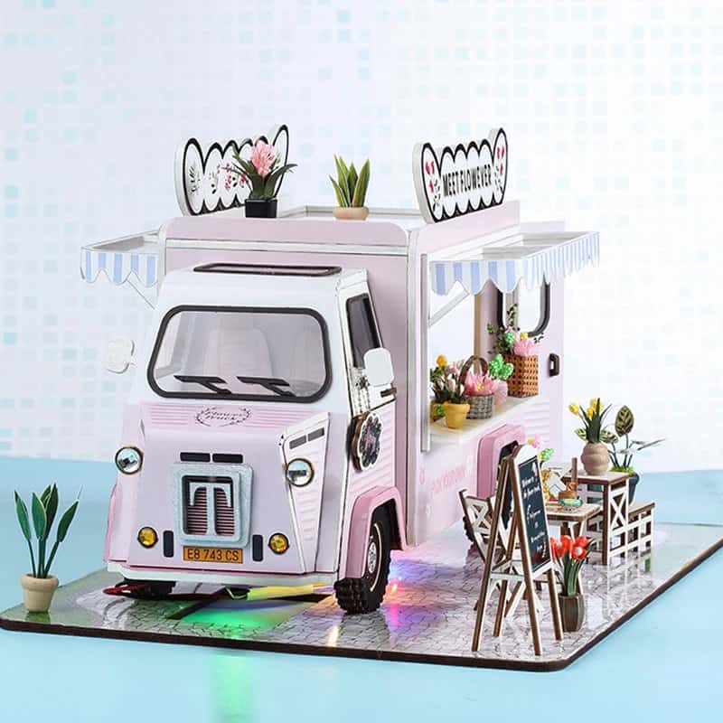 Maquette en bois Camion de fleurs