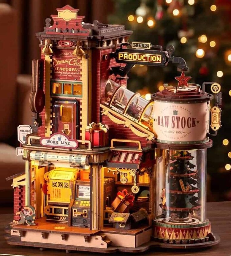 Maquette en bois La fabrique de cadeaux de rêve