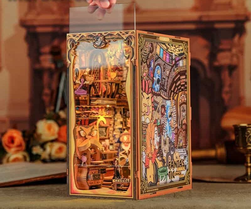 Book Nook Salle commune des animaux fantastiques