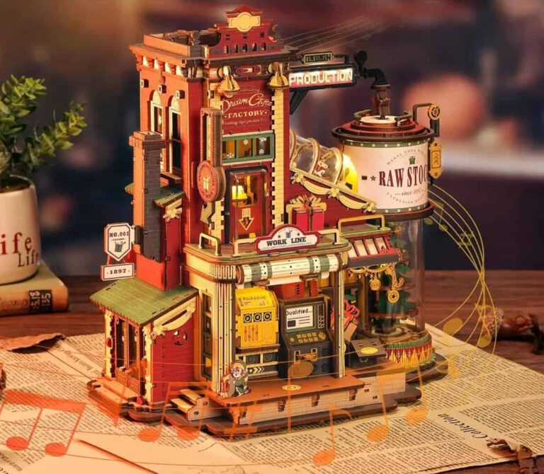 Maquette en bois La fabrique de cadeaux de rêve