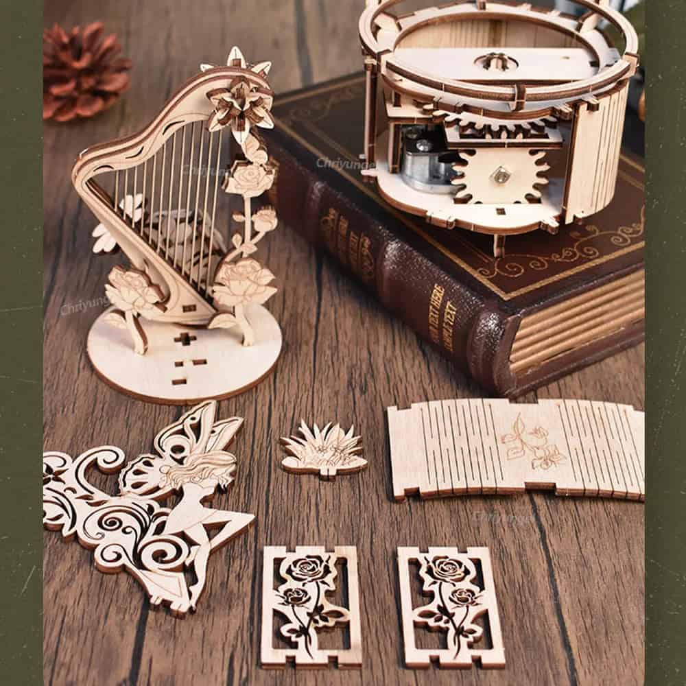 Boîte à musique fée en bois